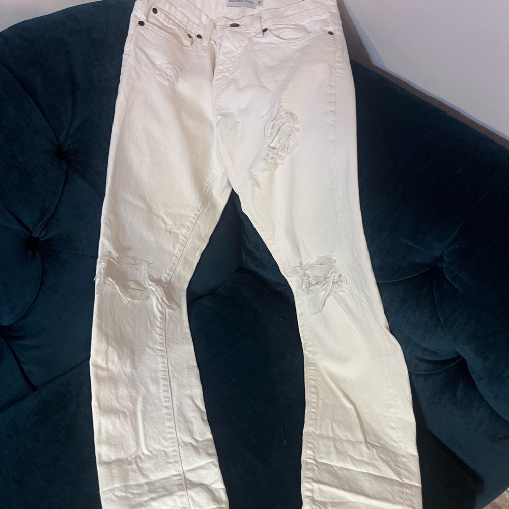 Women’s Distressed White Jeans
